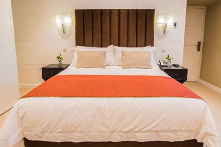 Cae Court Hotel Bridgend  Εξωτερικό φωτογραφία