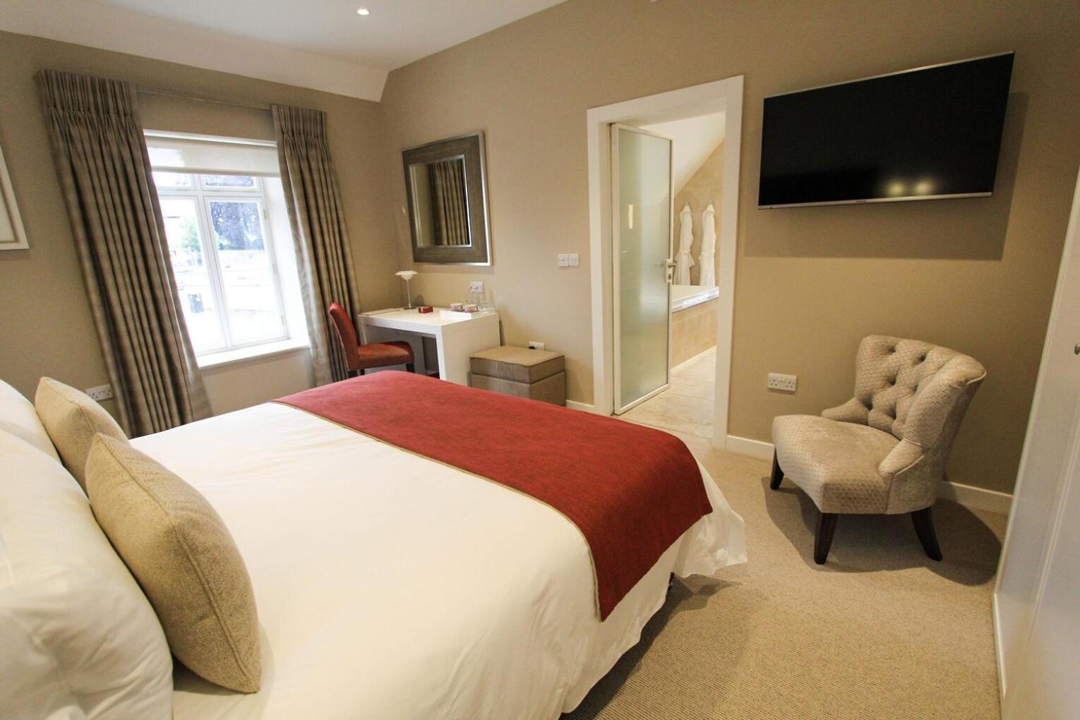 Cae Court Hotel Bridgend  Εξωτερικό φωτογραφία