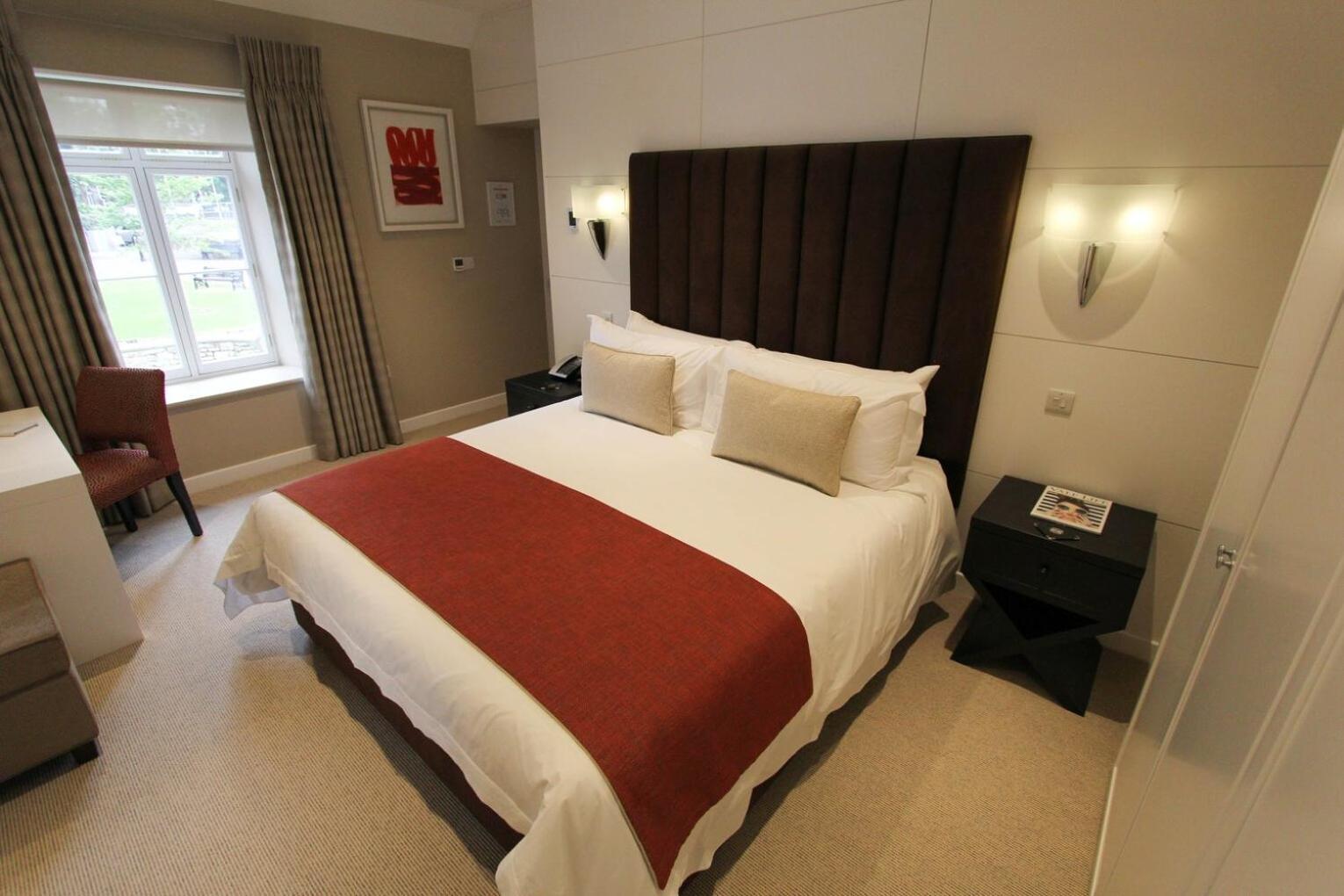 Cae Court Hotel Bridgend  Εξωτερικό φωτογραφία