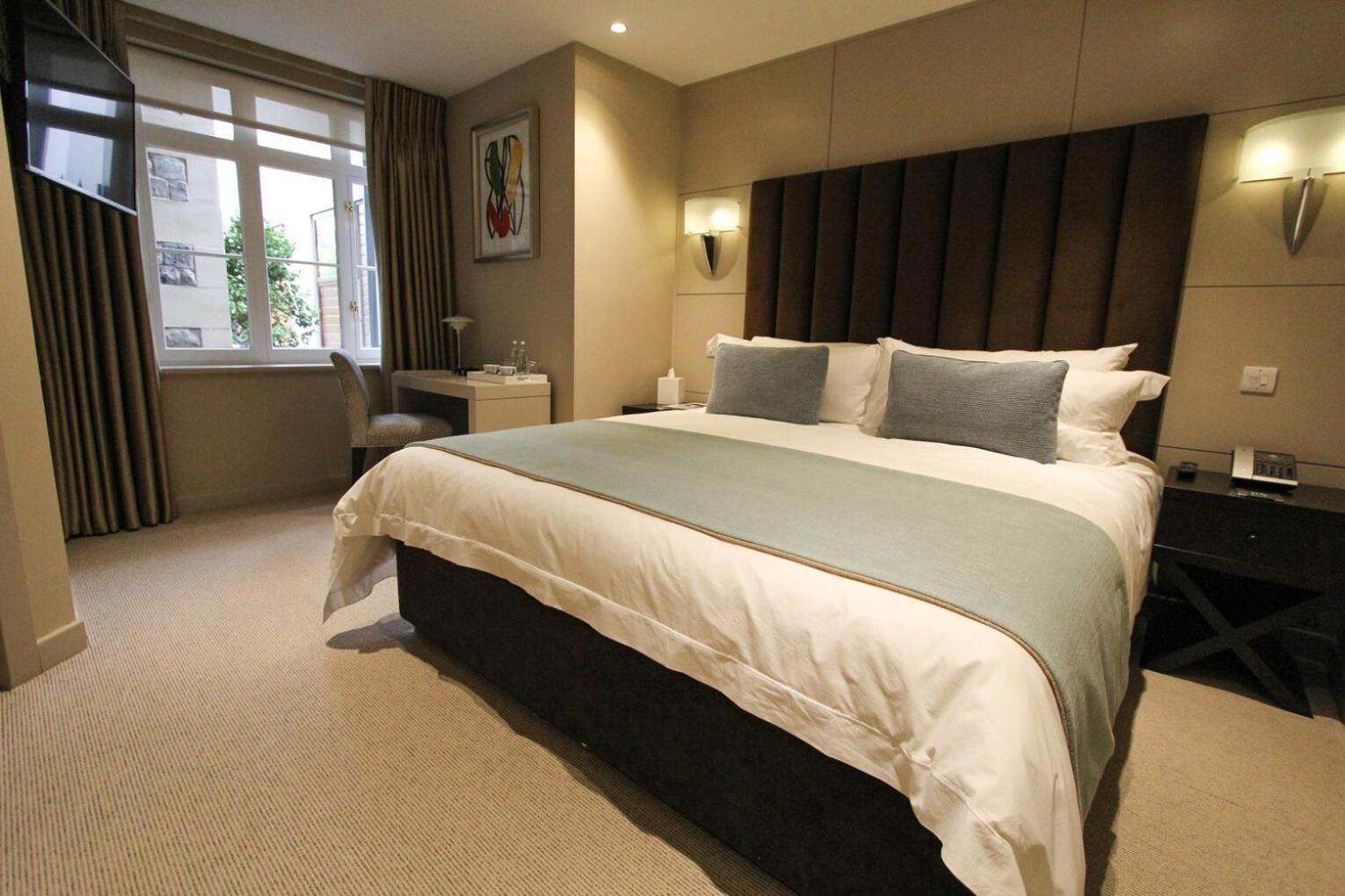 Cae Court Hotel Bridgend  Εξωτερικό φωτογραφία