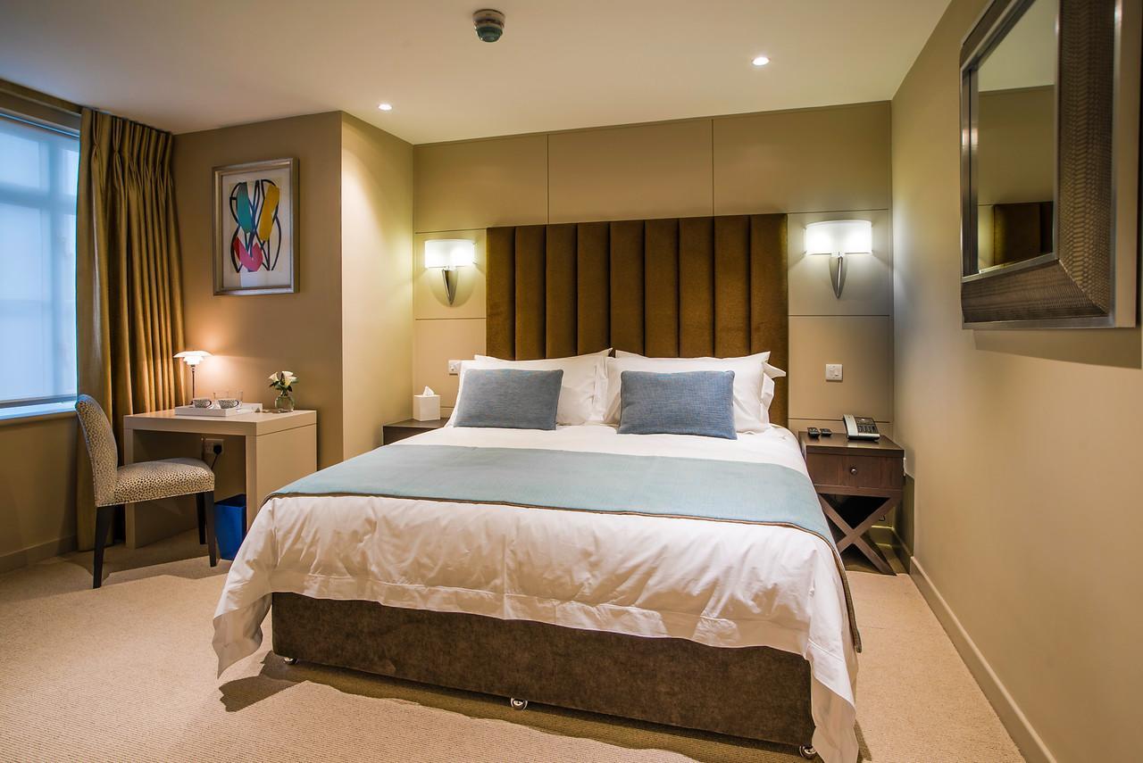 Cae Court Hotel Bridgend  Εξωτερικό φωτογραφία