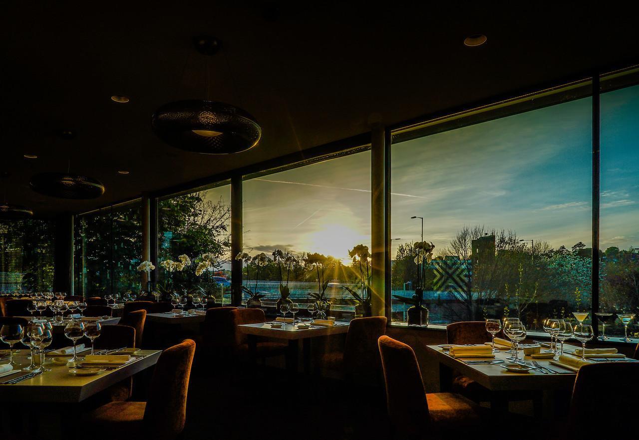 Cae Court Hotel Bridgend  Εξωτερικό φωτογραφία