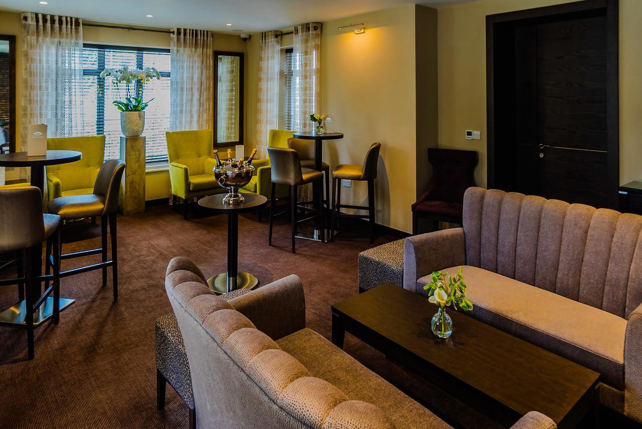 Cae Court Hotel Bridgend  Εξωτερικό φωτογραφία